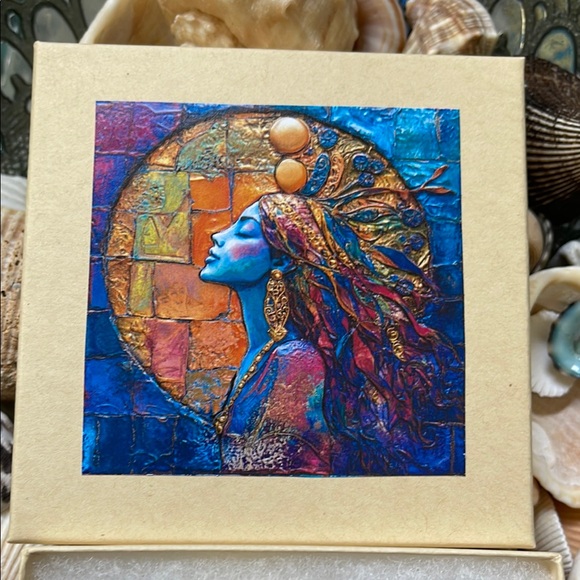 Colorful Beaded Keychain with Gold Accents - Picture 4 of 6